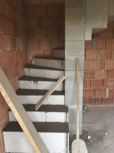 Szerkezetkész lépcsők 017