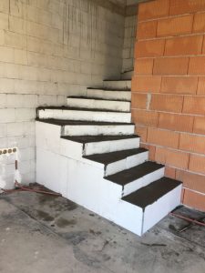Szerkezetkész lépcsők 021