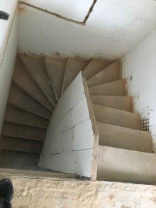 Szerkezetkész lépcsők 033