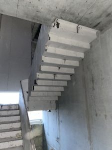 Szerkezetkész lépcsők 059